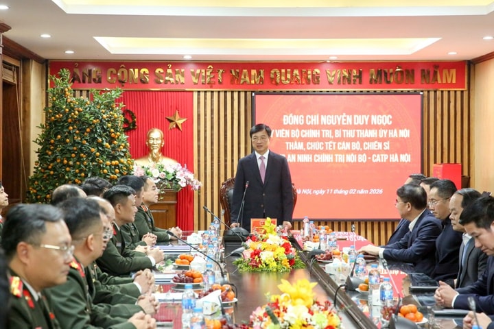 Bí thư Thành ủy Hà Nội Nguyễn Duy Ngọc thăm, chúc Tết Phòng An ninh chính trị nội bộ Công an thành phố Hà Nội