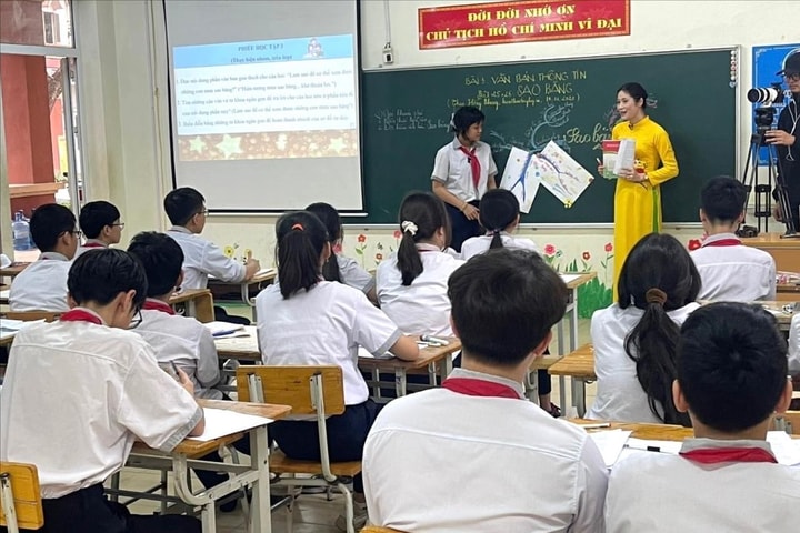 Chế độ làm việc của giáo viên giáo dục thường xuyên có gì mới?