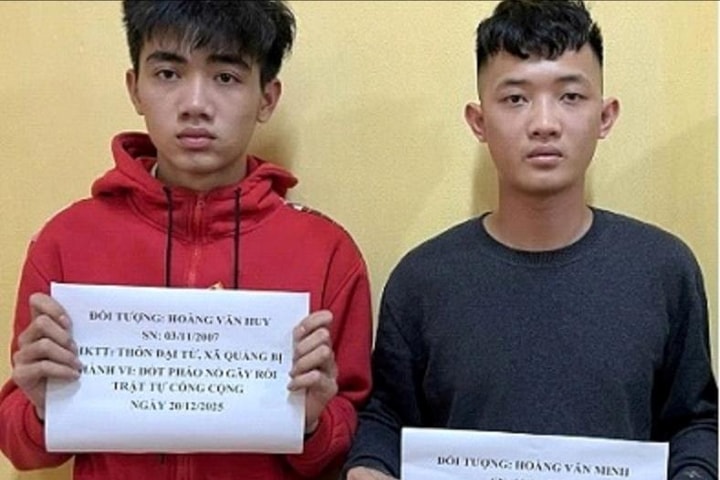 Hà Nội: Khởi tố 2 đối tượng đốt pháo nổ, gây rối trật tự công cộng