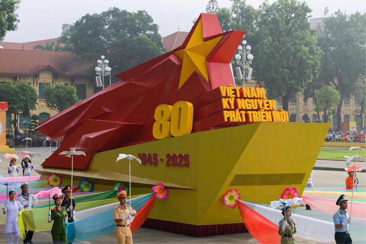 Vững bước trong kỷ nguyên thịnh vượng, phát triển hùng cường