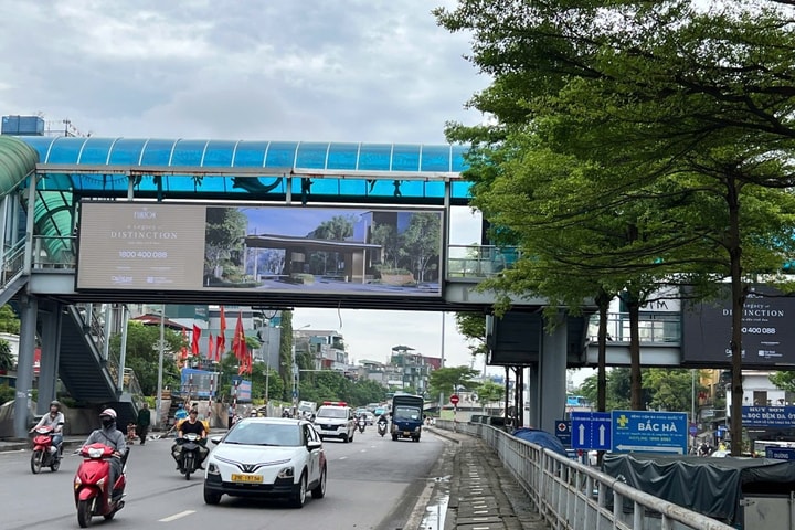 Hà Nội xanh - sạch từ camera AI, giữ nhịp thu gom rác xuyên Tết