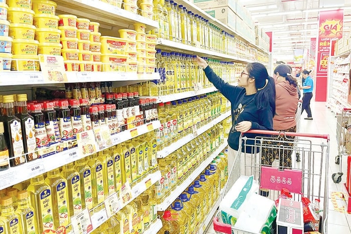 Giá xăng, dầu tăng: Chuyên gia cảnh báo rủi ro lạm phát