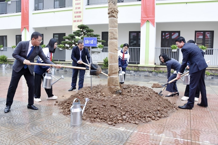 Định hướng xây dựng mô hình trường học xanh - tuần hoàn - bền vững