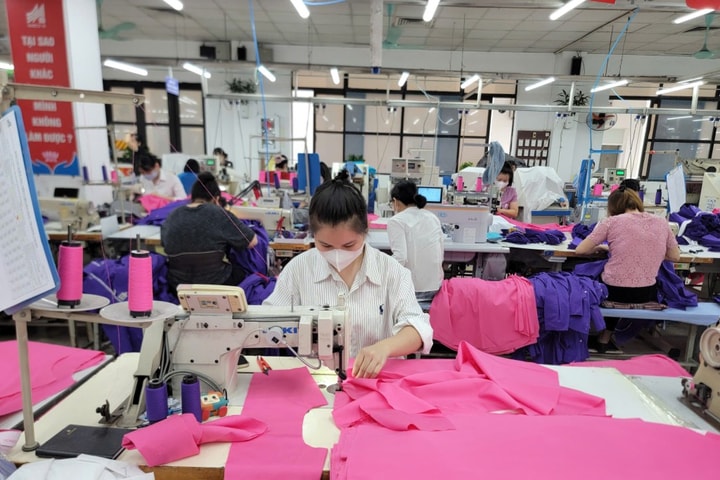 Rộn ràng khí thế lao động sản xuất đầu Xuân