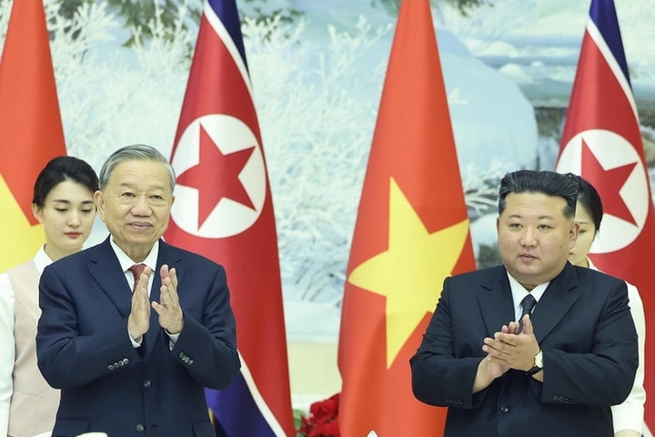 Điện chúc mừng Tổng Bí thư, Chủ tịch Quốc vụ Triều Tiên Kim Jong Un