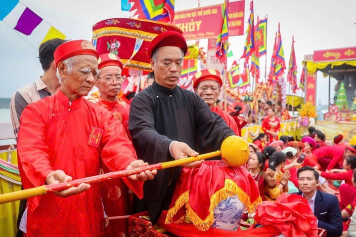 “Rực sáng di sản triều Trần - Rạng rỡ chào kỷ nguyên mới”