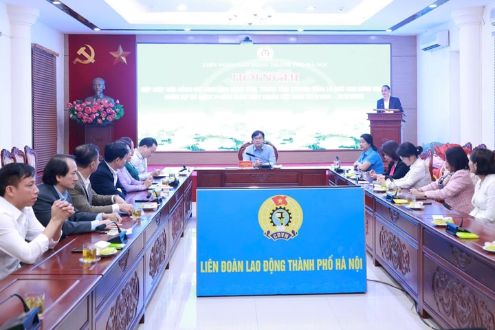 Gặp mặt tri ân đội ngũ lãnh đạo bệnh viện là Chủ tịch Công đoàn
