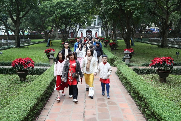 Miễn phí vé tham quan tại các di tích, danh thắng: Mở rộng không gian văn hóa cho nhân dân