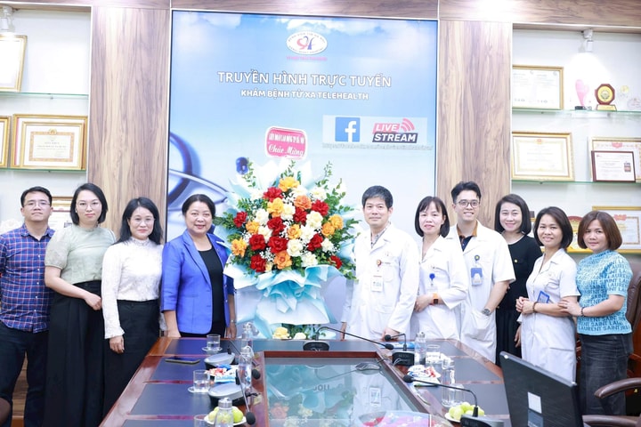 Công đoàn Hà Nội chúc mừng ngày Thầy thuốc Việt Nam