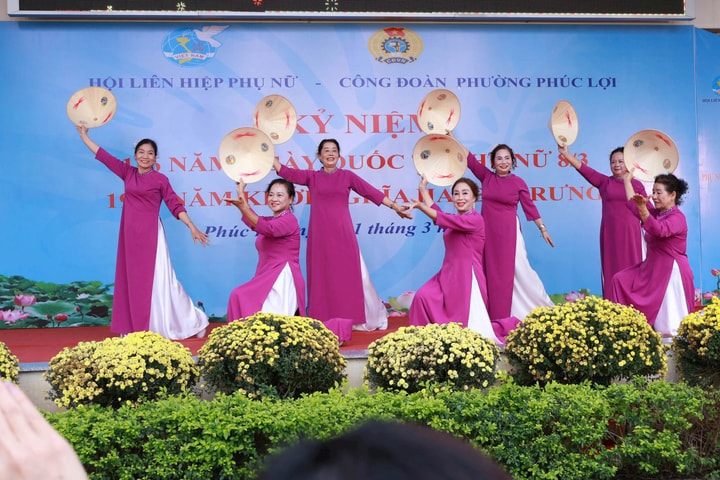 Phường Phúc Lợi: Nhiều hoạt động ý nghĩa chào mừng Ngày Quốc tế phụ nữ