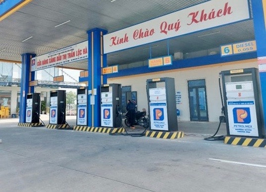 Cho phép chuyển hơn 1.300m2 đất nông nghiệp tại xã Trung Giã làm cửa hàng bán lẻ xăng dầu