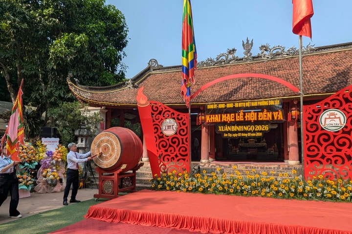 Khai hội đền Và - thể hiện lòng biết ơn và tưởng nhớ Đức Thánh Tản Viên