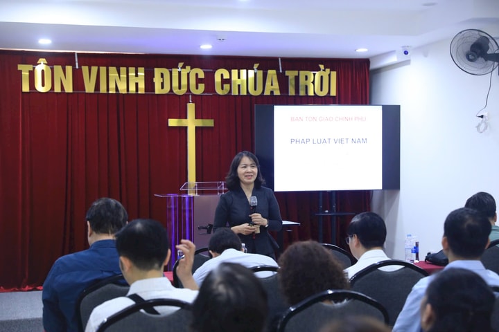 Hà Nội: Phổ biến pháp luật về bầu cử cho đạo Tin lành