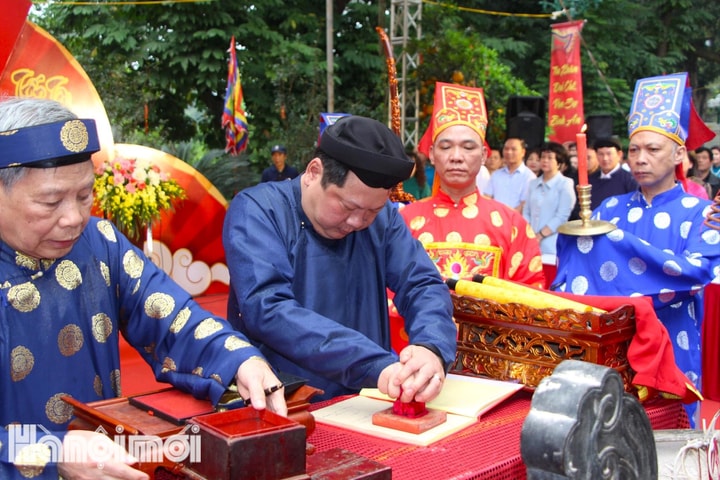 Lần đầu tiên tổ chức lễ hội khai Ấn tại đền Voi Phục