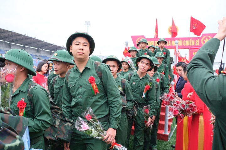 Phú Thọ: Rộn rã, tưng bừng ngày hội nhập ngũ
