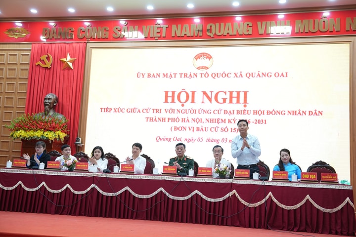 Cử tri đơn vị bầu cử số 15 tiếp xúc ứng cử viên HĐND thành phố Hà Nội nhiệm kỳ 2026-2031