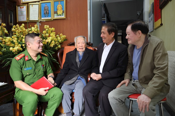 Tương Mai nỗ lực để cử tri thực hiện tốt quyền và nghĩa vụ bầu cử