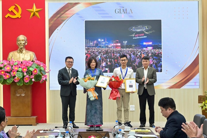 “Việt Nam trên hành trình đổi mới” qua góc nhìn ảnh báo chí