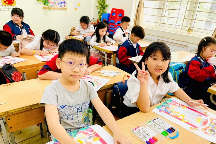 Phụ huynh Hà Nội phấn khởi với chính sách mới trong tuyển sinh đầu cấp