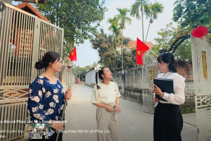 Sáng tạo trong cách tuyên truyền bầu cử ở Phúc Lộc