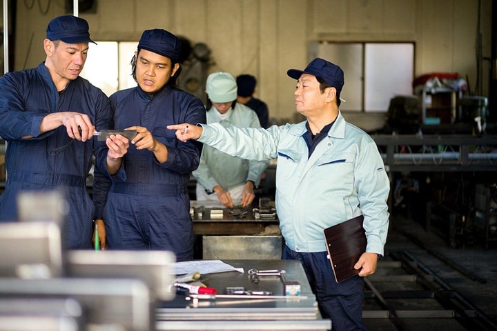 Già hóa dân số thúc đẩy mạnh mẽ số lượng lao động nước ngoài ở nhiều nền kinh tế phát triển