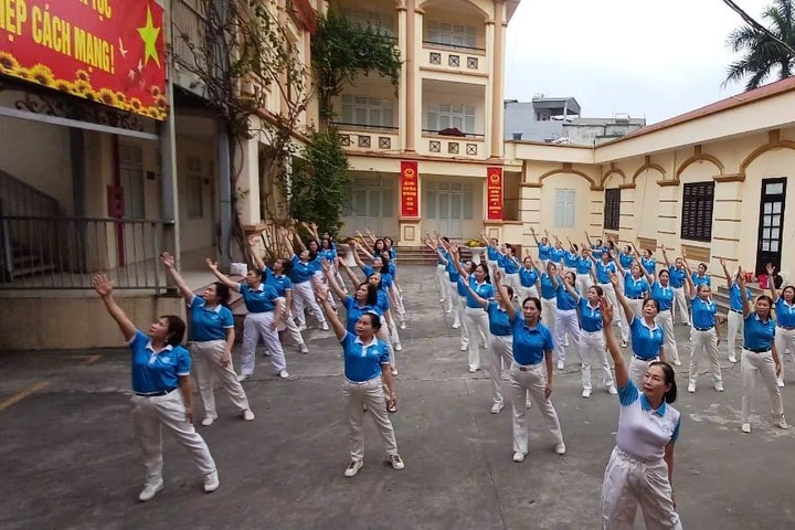 Phụ nữ Phú Lương lan tỏa khí thế thi đua chào mừng ngày hội bầu cử
