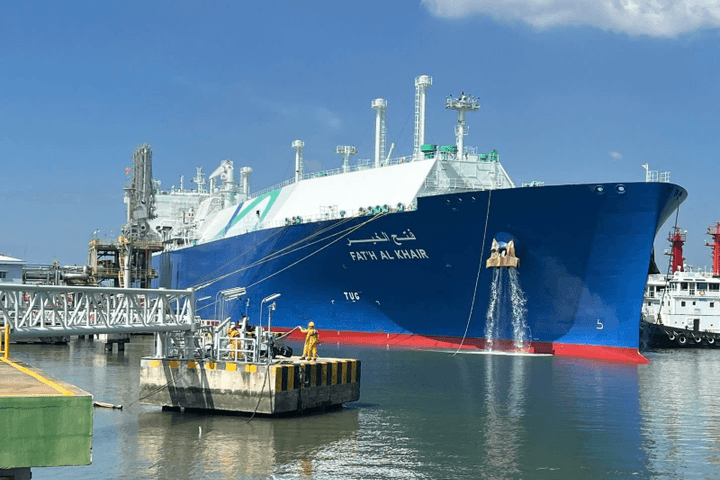 Tàu LNG FAT’H AL KHAIR cập cảng Thị Vải: PETROVIETNAM/PV GAS chủ động đảm bảo nguồn khí cho sản xuất điện và công nghiệp