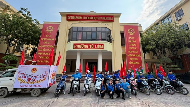 Phường Từ Liêm phát huy hiệu quả các nhóm Zalo trong tuyên truyền bầu cử