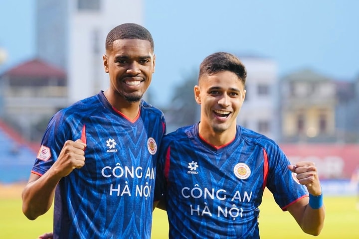 Đánh bại Ninh Bình FC, CLB Công an Hà Nội tiến gần tới chức vô địch V. League 2025-2026