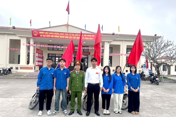 Đại Xuyên: Các lực lượng chung tay hỗ trợ ngày hội bầu cử