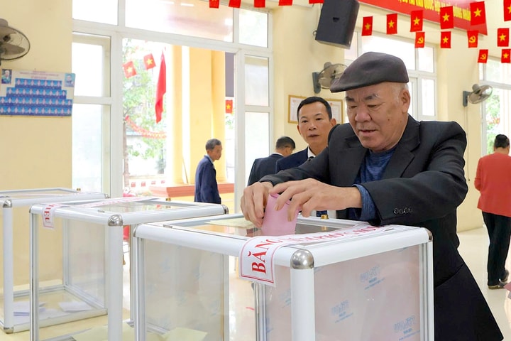 Xã Vân Đình: 98,99% cử tri tham gia bầu cử