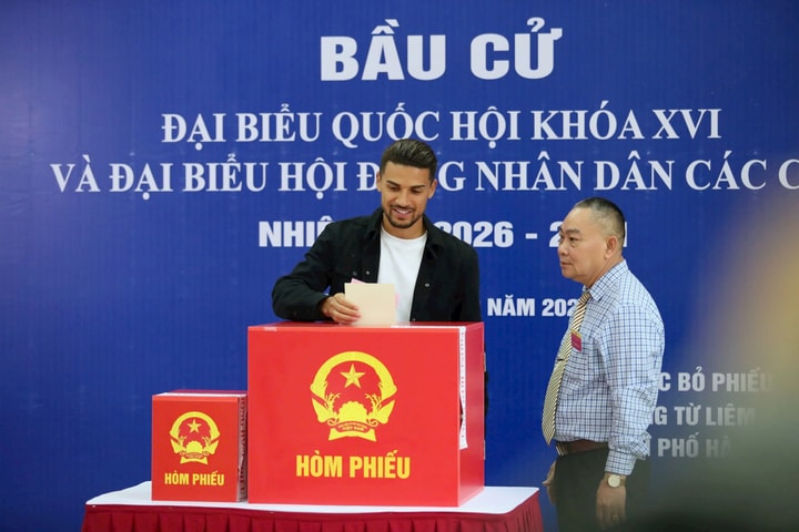 Vận động viên thể thao thành tích cao tham gia ngày hội non sông