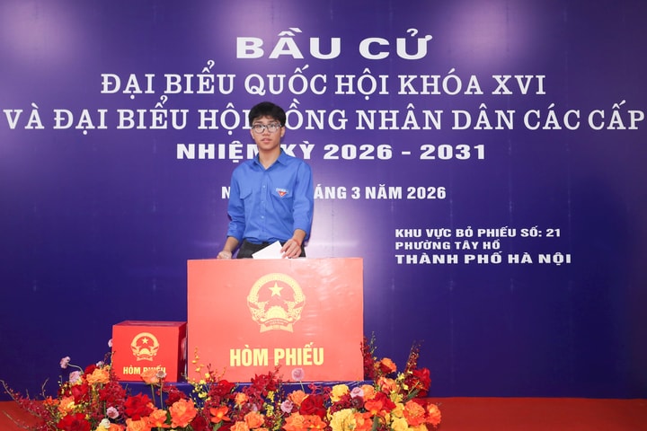 Cử tri phường Tây Hồ gửi gắm niềm tin đến ứng cử viên có đủ tâm, tầm