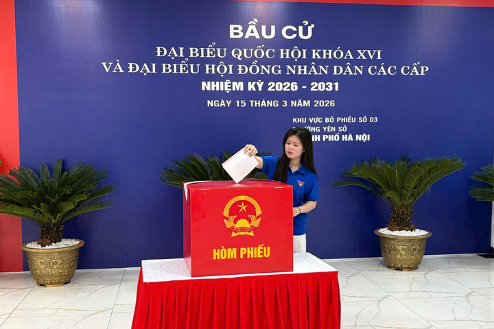 Tính đến trưa 15-3, phường Yên Sở đã có trên 80% cử tri tham gia bầu cử