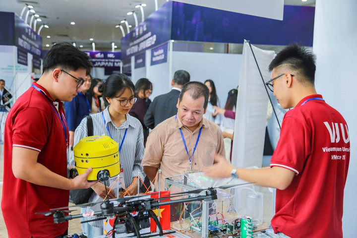 Hà Nội sửa đổi quy định về xét, công nhận và tặng Bằng “Sáng kiến Thủ đô”
