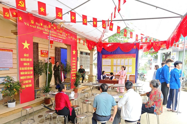 Xã Hưng Đạo hoàn thành kiểm phiếu bầu cử đại biểu Quốc hội và HĐND các cấp