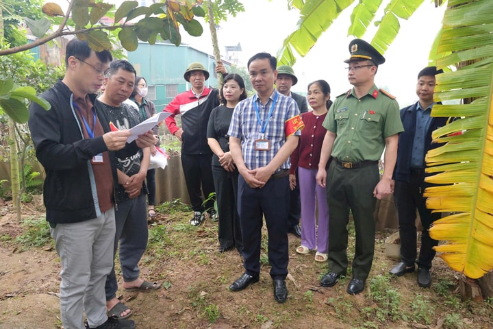 Thường Tín cưỡng chế công trình vi phạm trên đất công thôn Phác Động