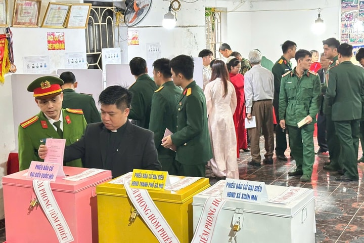28 đại biểu trúng cử vào HĐND xã Xuân Mai