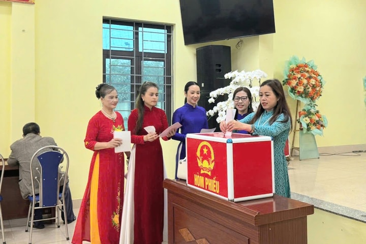 Xã Ngọc Hồi công bố danh sách 23 đại biểu HĐND khóa XXIII