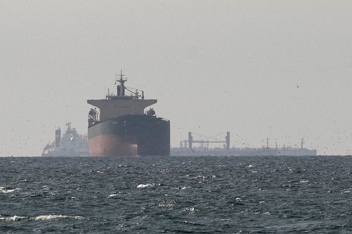 Iran đáp trả cứng rắn về kịch bản Mỹ tấn công hạ tầng năng lượng