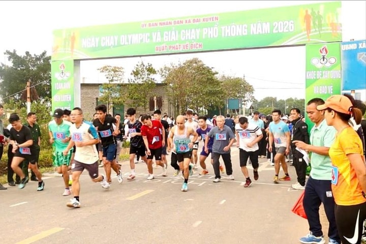 Gần 600 người tham gia Ngày chạy Olympic vì sức khỏe toàn dân tại xã Đại Xuyên