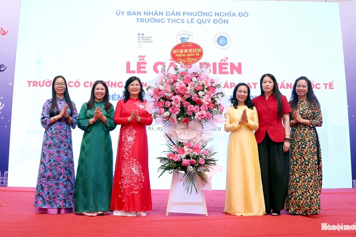 Trường THCS Lê Quý Đôn đón nhận danh hiệu LabelFrancÉducation