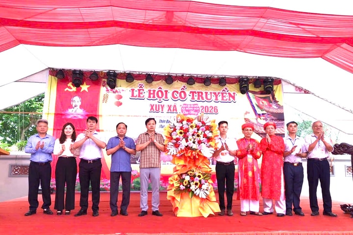Xã Hồng Sơn đón nhận Bằng xếp hạng 4 di tích lịch sử, văn hóa cấp thành phố