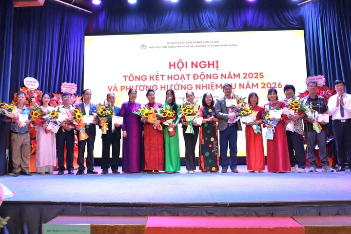 Hiệp hội Thủ công mỹ nghệ và làng nghề Hà Nội: Kết nối để phát triển làng nghề bền vững