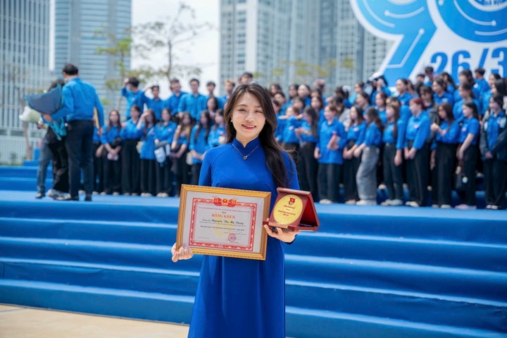 Nữ giảng viên, nghệ sĩ piano Nguyễn Thị Mỹ Dung - Gương cán bộ Đoàn tiêu biểu Thủ đô năm 2026