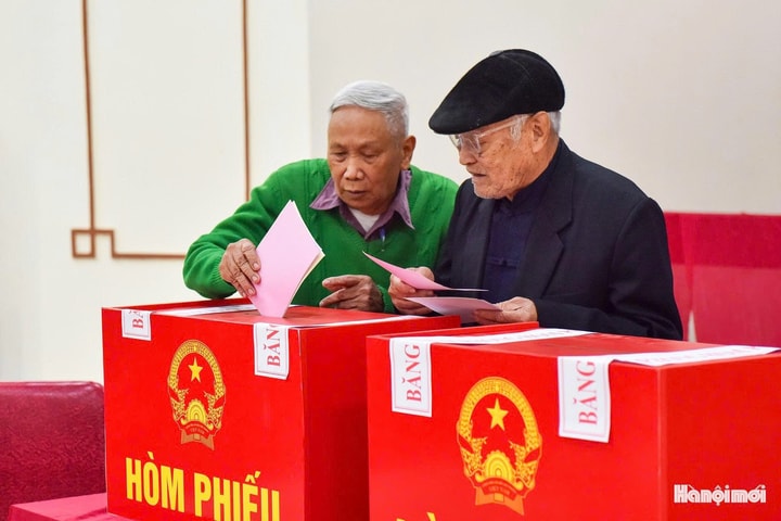 Hà Nội đạt 99,57% cử tri đi bỏ phiếu: Dấu ấn niềm tin và trách nhiệm công dân