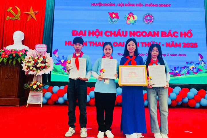 Cô giáo, cán bộ Đoàn 9X “truyền lửa”