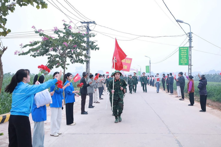 Tuổi trẻ xã Minh Châu lan toả tinh thần đổi mới, xung kích trong kỷ nguyên số