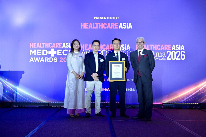 Nhà thuốc Long Châu liên tiếp ẵm giải thưởng hàng đầu châu lục Healthcare Asia Pharma Awards