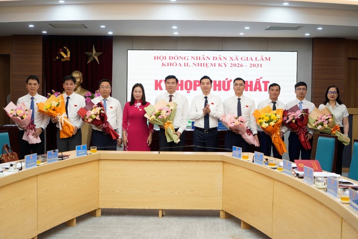 Đồng chí Nguyễn Việt Hà tiếp tục được bầu làm Chủ tịch HĐND xã Gia Lâm